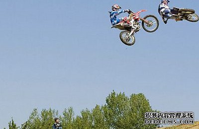 FMX_258x1963.jpg